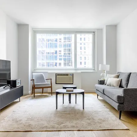 Midtown 1br W Gym Elevator Nr Rockefeller Nyc-508 *