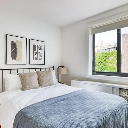 Apartment Chelsea 1br W Gym Balcony Doorman Nyc-33 *