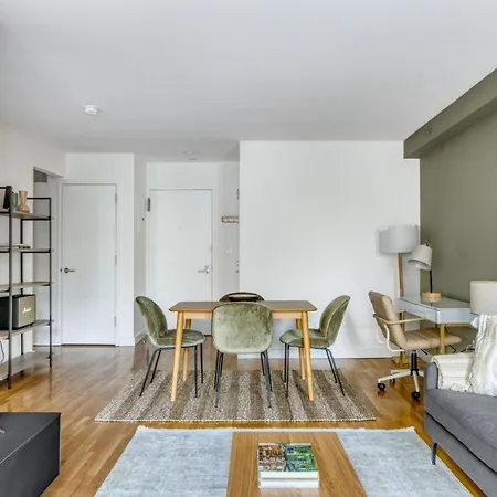 Apartment Chelsea 1br W Gym Balcony Doorman Nyc-33 *