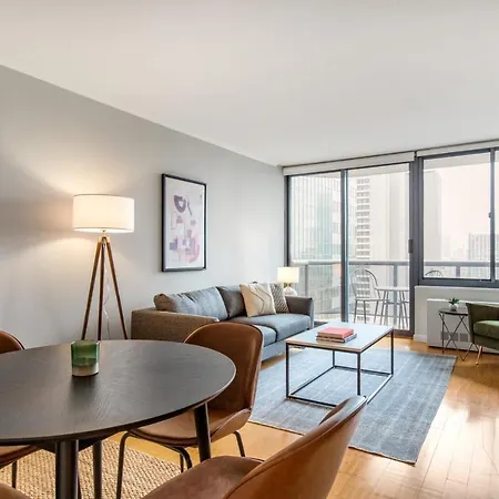 Apartment Midtown 2br W Pool Gym Roof Nr Broadway Nyc-382 New York
