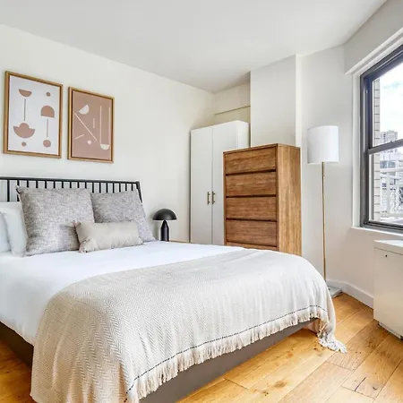 Apartment Midtown E 2br W Elevator Doorman Nr Un Nyc-621