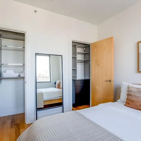 Apartment Midtown West 1br W Gym Wd Doorman Nr Hudson Nyc-1102