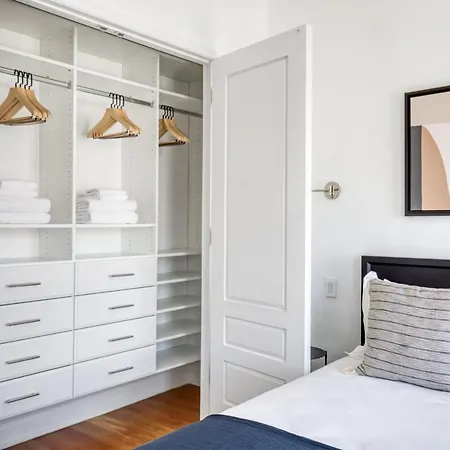2br Gowanus Townhouse W Wd Nr Prospect Park Nyc-883 Apartment