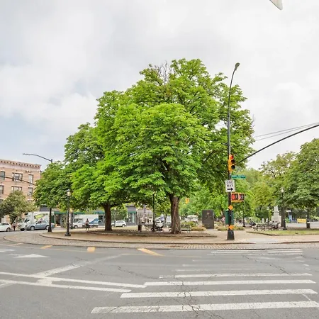 Apartment Park Slope 2br W Wd Nr Barclays Center Nyc-908 New York