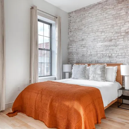 East Village 2br W Wd Gym Elevator Nr Cafes Nyc-1044