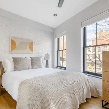 West Village 3br W Wd Nr Pier 46 Nyc-1098 *
