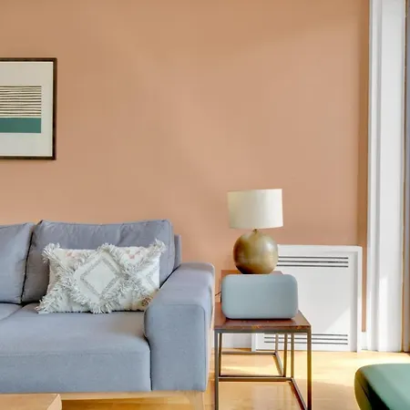 Chelsea 1br W Balcony Doorman Gym Nyc-158 Apartment