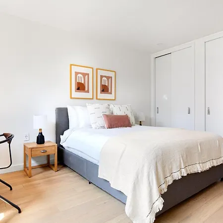 Midtown E 2br W Elevator Nr Park Nyc-579 Apartment