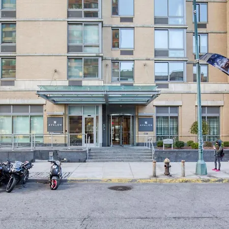 Lic 1br W Wd Elevator Doorman Nr E River Nyc-764 New York