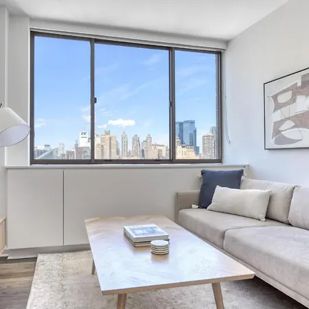 Midtown W 2br W Gym Wd Nr Times Sq Nyc-898 * New York