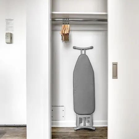 Midtown W 2br W Gym Wd Nr Times Sq Nyc-898 Apartment New York