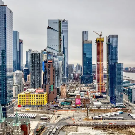 Midtown W 2br W Gym Wd Nr Times Sq Nyc-898