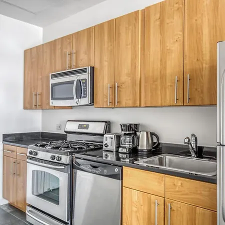 Lic 1br W Wd Elevator Doorman Nr E River Nyc-764 *