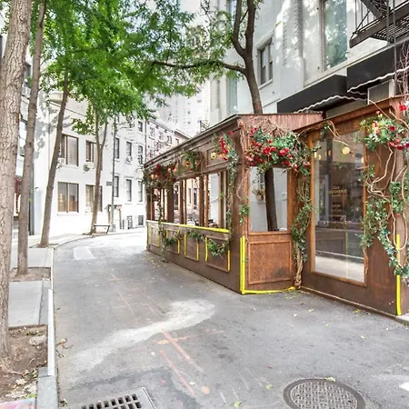 West Village Studio Nr Washington Sq Park Nyc-985