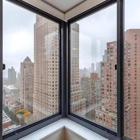 Apartment Midtown 2br W Pool Gym Parking Nr Broadway Nyc-381 *