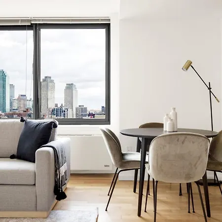 Lic 2br W Doorman Gym Pool Nr E River Nyc-689 *