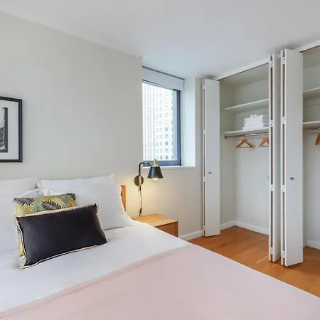 Midtown 2br W Pool Gym Parking Nr Broadway Nyc-381 Apartment