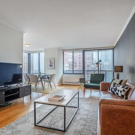 Midtown 2br W Pool Gym Parking Nr Broadway Nyc-381 New York