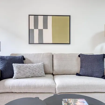 Downtown Bk 2br W Terrace Wd Nr Barclays Nyc-658 Apartment