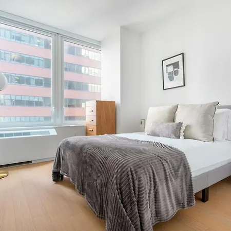 Fidi 1br W Wd Elevator Nr World Trade Center Nyc-535 *
