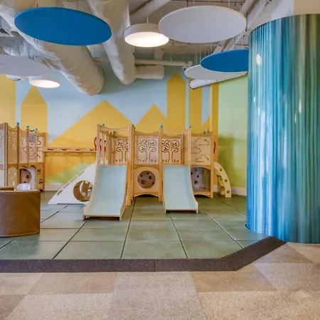 Lic 2br W Wd Elevator Doorman Nr E River Nyc-766 Apartment New York