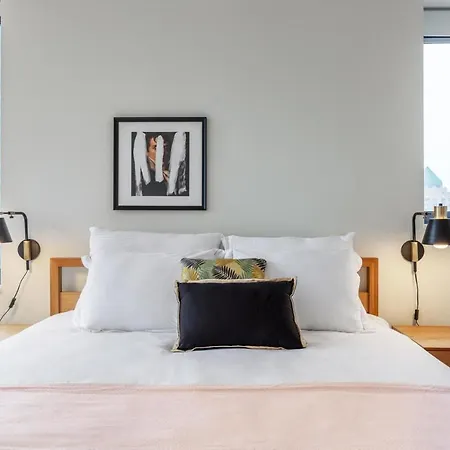 Apartment Midtown 2br W Pool Gym Parking Nr Broadway Nyc-381 *
