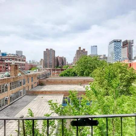 Apartment Les 2br W Elevator Wd Roof Nr Parks Nyc-788