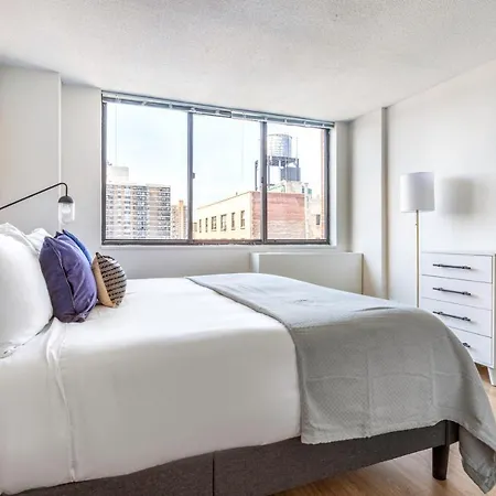 Uws 1br W Doorman Gym Parking Nr Central Park Nyc-599 *