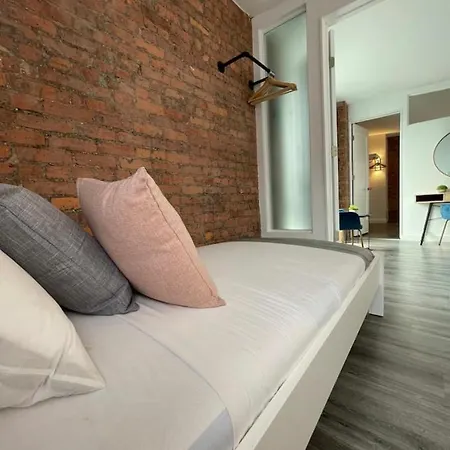 Apartment Two Bed On 12th Floor