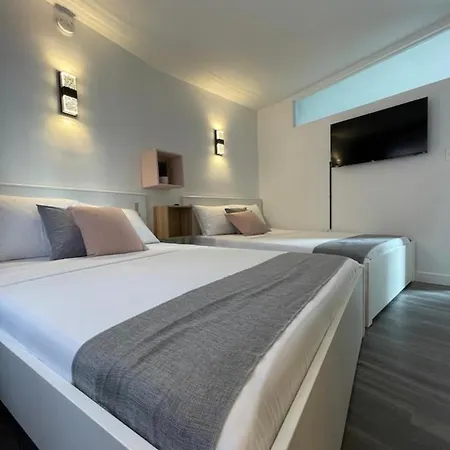 Two Bed On 12th Floor Apartment