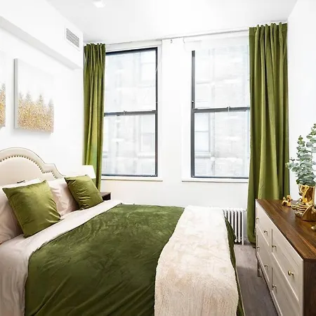 Apartment Cozy Two-bedroom In Financial District New York