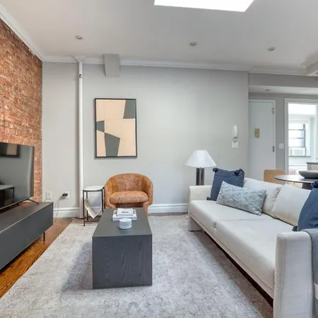 Apartment Ues 3br Penthouse W Gym Wd Nr Park Nyc-1110 New York