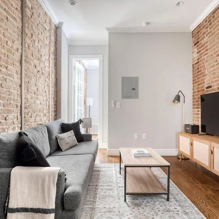 East Village 1br W Wd Nr Cafes Nyc-1115 Apartment *