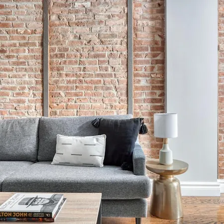 Apartment East Village 1br W Wd Nr Cafes Nyc-1115 New York