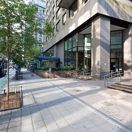 Apartment Midtown 1br W Gym Elevator Nr Rockefeller Nyc-508 New York