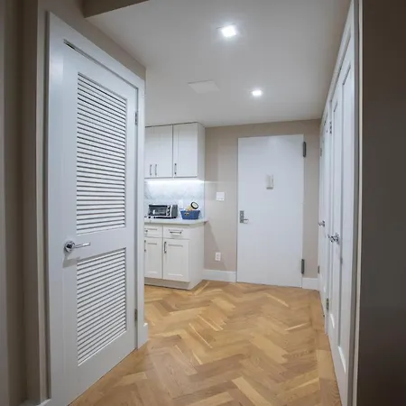 Apartment Elegant East Side *