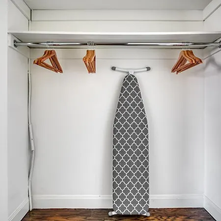 Ues 1br W Gym Playroom Roof Nr Hospital Nyc-376