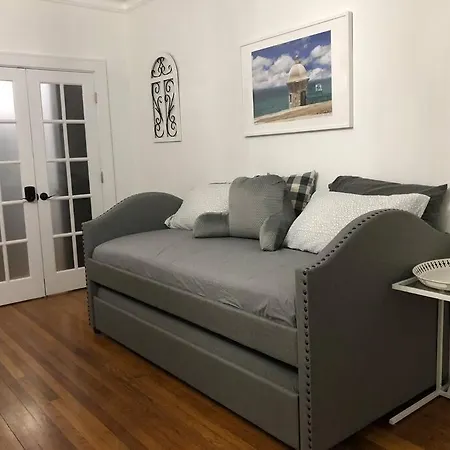 Apartment Private In Townhouse W Shared Baths Qn Bed 1-3ppl New York