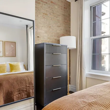 East Village 2br W Wd Nr Tompkins Sq Park Nyc-1034 * New York
