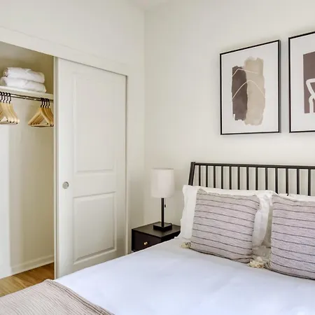 Uws 1br W Doorman Nr Park Nyc-821
