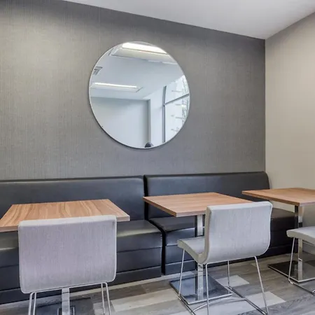 Uws 1br W Doorman Nr Park Nyc-821 Apartment New York