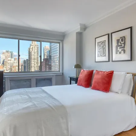 Apartment Lenox Hill 2br W Elevator Doorman Nyc-1011