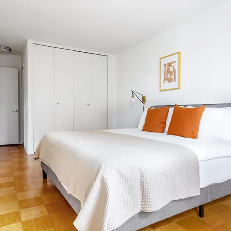 Murray Hill 1br W Doorman Gym Pool River Views Nyc-590 Apartment *