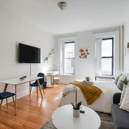 Modern Studio In Nyc * New York
