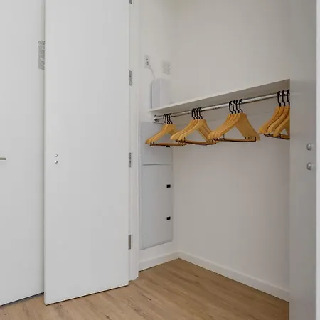 Clinton Hill W Gym Pool Wd Nr Barclays Nyc-1021 Apartment