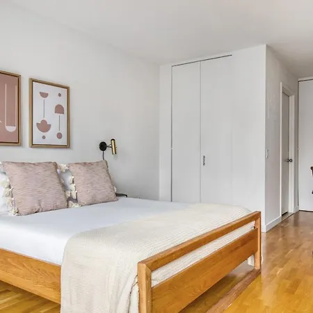 Tribeca 2br W Amazing Views Gym Nyc-82 New York