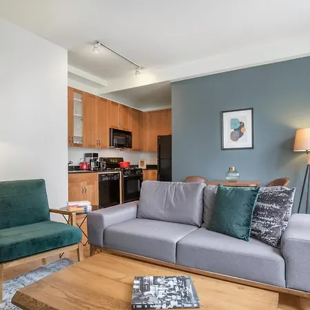 Fidi 1br W Residents Bar Golf Simulator Gym Nyc-270 Apartment