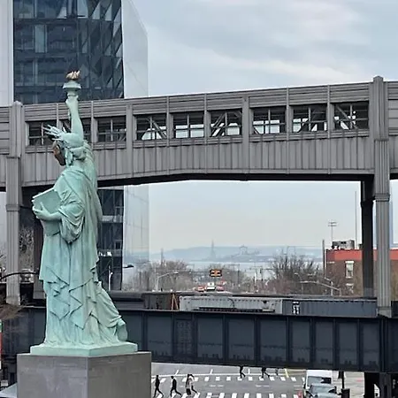 Heart Of Chelsea! * New York