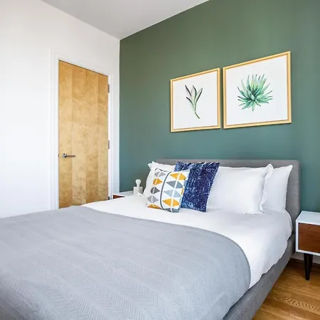 Hells Kitchen 1br W Pool Dm Nr Park Nyc-468