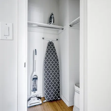 Apartment Uws 1br W Doorman Gym Parking Nr Park Nyc-596 *